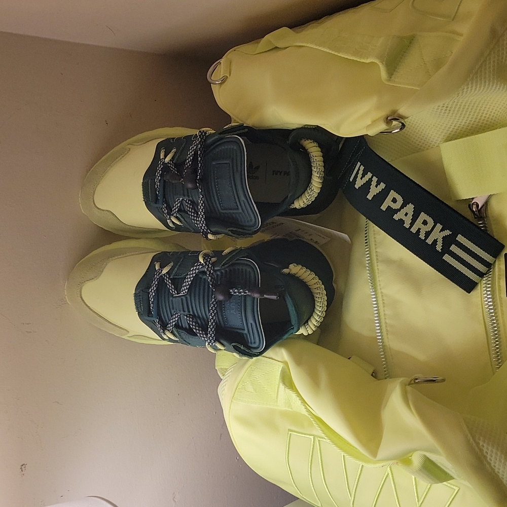 Addias  an matching Ivy Park bookbag/Duffel Bag